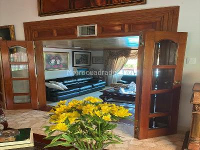 Casa de 4 alcobas en venta en Altos De Riomar, Barranquilla, 500 m² · foto 5 de 11