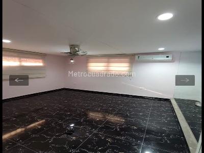 Casa de 3 alcobas en venta en Las Delicias, Barranquilla, 497 m² · foto 7 de 11
