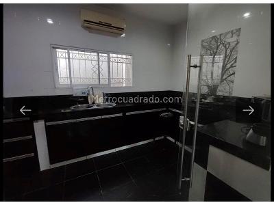 Casa de 3 alcobas en venta en Las Delicias, Barranquilla, 497 m² · foto 4 de 11