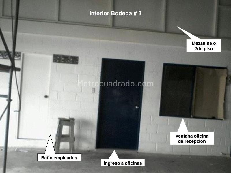 Lote en Venta, VIA 40, Barranquilla - Más