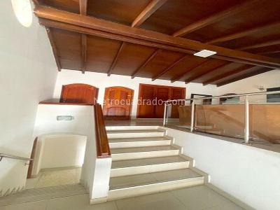 Casa de 5 alcobas en venta en Santa Monica, Barranquilla, 485 m² · foto 7 de 14