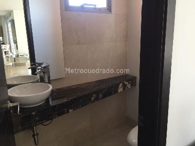 Apartamento de 3 alcobas en venta en El Golf, Barranquilla, 285 m² · foto 6 de 9