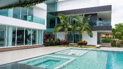 Casa de 5 alcobas en venta en Altos De Ciudad Jardin, Cali, 1500 m² · foto 5 de 20