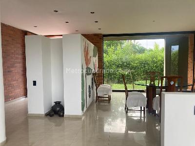 Casa de 4 alcobas en venta en Ciudad Jardin, Cali, 500 m² · foto 13 de 19