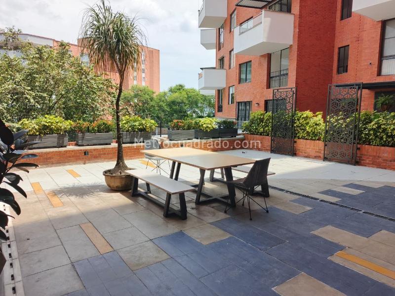 Piso – Cali, Arboledas, Comuna 2 - Más