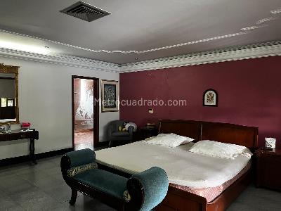 Casa de 4 alcobas en venta en La Riverita, Cali, 992 m² · foto 14 de 20
