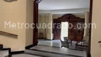 Casa de 5 alcobas en arriendo en La Riverita, Cali, 990 m² · foto 15 de 20