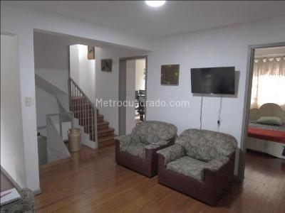 Casa en venta en Milan Alto Del Perro, Manizales · foto 2 de 6