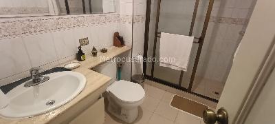 Apartamento de 3 alcobas en venta en Santa Barbara, Cali, 199 m² · foto 10 de 18