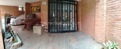 Casa de 3 alcobas en venta en Valle Del Lili, Cali, 170 m² · foto 3 de 20
