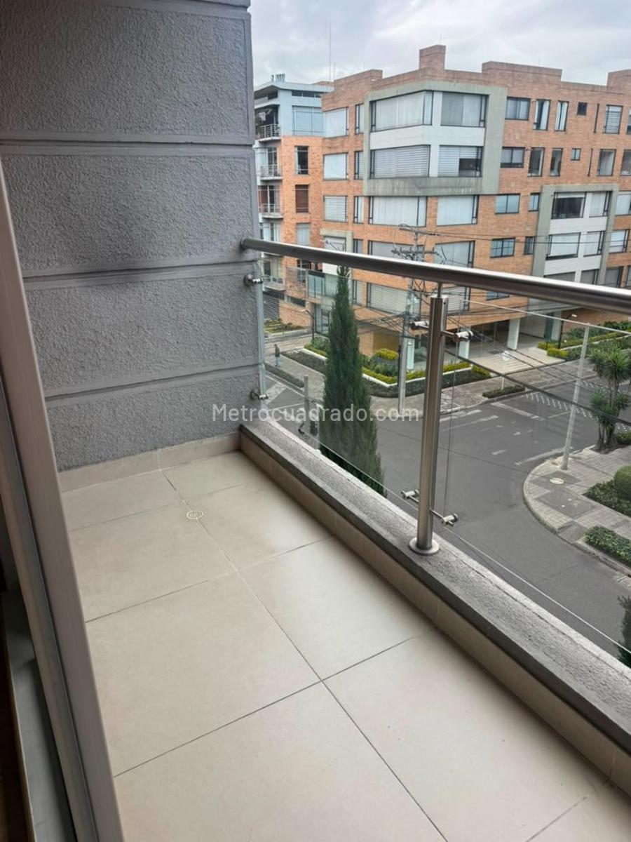 Apartamento de 2 habitaciones en venta en Chico Navarra, Bogotá — imagen 1 de 12