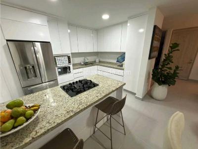 Casa de 3 alcobas en venta en Av Centenario, Armenia, 148 m² · foto 3 de 18