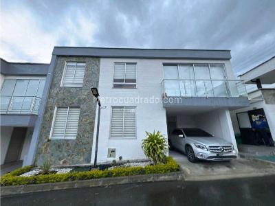 Casa de 3 alcobas en venta en Av Centenario, Armenia, 148 m² · foto 18 de 18