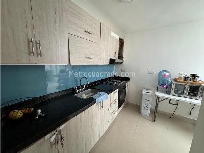 Casa de 3 alcobas en venta en Norte Av 19, Armenia, 130 m² · foto 3 de 15