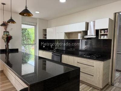 Casa de 5 alcobas en venta en Campestre, Armenia, 264 m² · foto 7 de 20