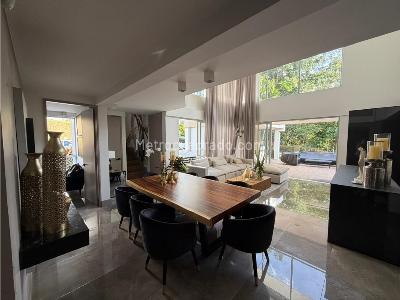 Casa de 4 alcobas en venta en Oro Negro, Armenia, 301 m² · foto 2 de 20