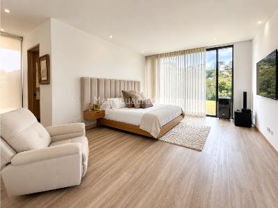 Casa de 4 alcobas en venta en Circasia, Armenia, 490 m² · foto 11 de 19