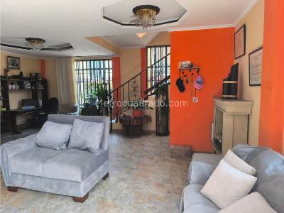 Casa de 4 alcobas en venta en Cajica Cundinamarca, Cajicá, 220 m² · foto 15 de 20