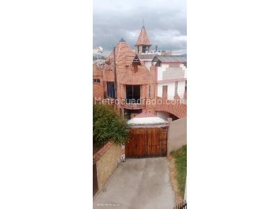 Casa de 4 alcobas en venta en Cajica Cundinamarca, Cajicá, 220 m² · foto 19 de 20