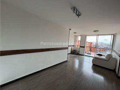 Apartamento de 3 alcobas en venta en Centro Mosquera, Mosquera, 71 m² · foto 4 de 20
