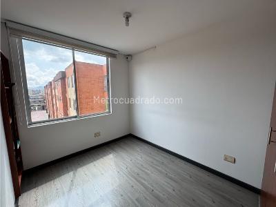 Apartamento de 3 alcobas en venta en Centro Mosquera, Mosquera, 71 m² · foto 9 de 20
