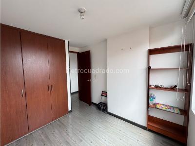 Apartamento de 3 alcobas en venta en Centro Mosquera, Mosquera, 71 m² · foto 11 de 20