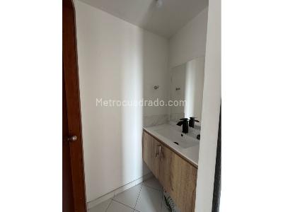 Apartamento de 3 alcobas en venta en Centro Mosquera, Mosquera, 71 m² · foto 14 de 20