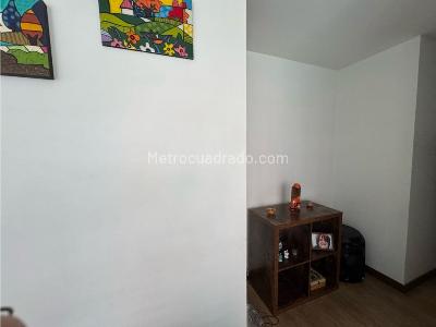 Apartamento de 3 alcobas en venta en Sanjose De Mosquera Cundinamarca, Mosquera, 72 m² · foto 4 de 12