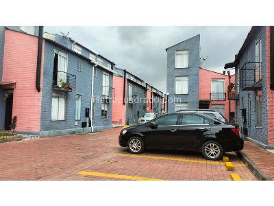 Casa de 3 alcobas en venta en Funza Cund, Funza, 73 m² · foto 8 de 20