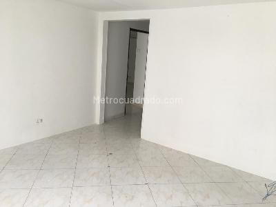 Casa de 5 alcobas en venta en Santa Ana, Bogotá, 550 m² · foto 15 de 17