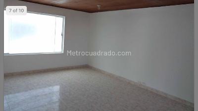 Casa de 5 alcobas en venta en Santa Ana, Bogotá, 550 m² · foto 9 de 17