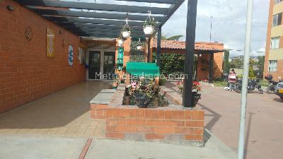 Apartamento de 2 alcobas en venta en Villa Italia, Soacha, 42 m² · foto 12 de 17