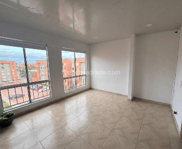 Apartamento de 3 alcobas en venta en Ciudad Verde, Soacha, 56 m² · foto 2 de 11