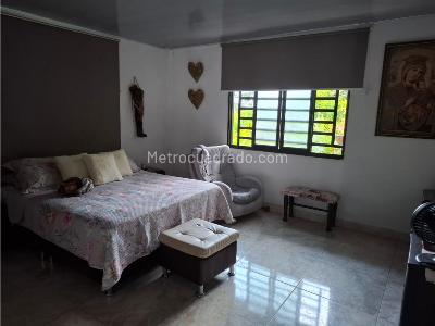 Casa de 4 alcobas en venta en El Ocaso, Ibagué, 210 m² · foto 13 de 13