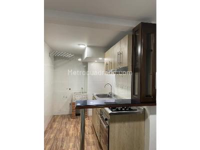 Apartamento en venta en Capri, Bogotá · foto 2 de 8