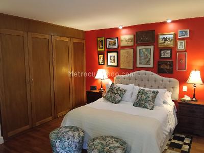 Apartamento de 3 alcobas en venta en El Poblado La Linde, Medellín, 295 m² · foto 16 de 20