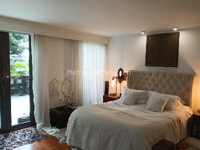 Apartamento de 3 alcobas en venta en El Poblado La Linde, Medellín, 295 m² · foto 19 de 20