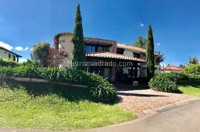 Casa de 4 alcobas en venta en Llanogrande, Rionegro, 1400 m² · foto 17 de 20