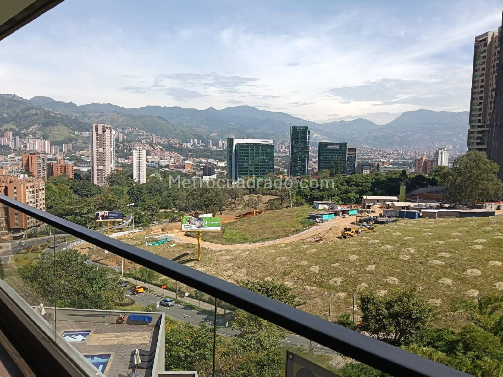 Apartamento de 3 habitaciones en venta en El Poblado los Balsos, Medellín — imagen 1 de 20