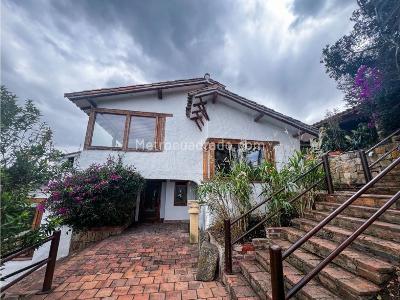 Casa de 4 alcobas en venta en Sindamanoy, Chía, 525 m² · foto 2 de 20