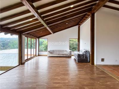 Casa de 4 alcobas en venta en Sindamanoy, Chía, 525 m² · foto 4 de 20