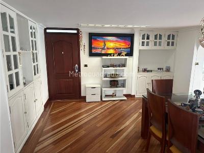Apartamento de 3 alcobas en venta en Chapinero Alto, Bogotá, 200 m² · foto 11 de 17