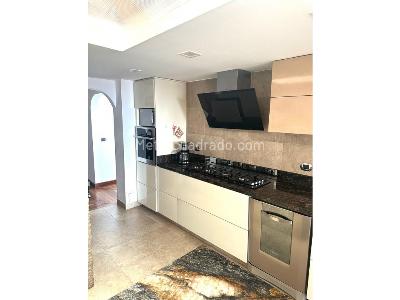 Apartamento de 3 alcobas en venta en Chapinero Alto, Bogotá, 200 m² · foto 12 de 17