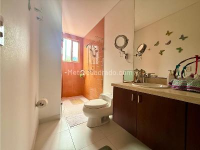 Apartamento de 3 alcobas en venta en Chapinero Alto, Bogotá, 200 m² · foto 14 de 20
