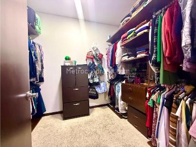 Apartamento de 3 alcobas en venta en Chapinero Alto, Bogotá, 200 m² · foto 15 de 20