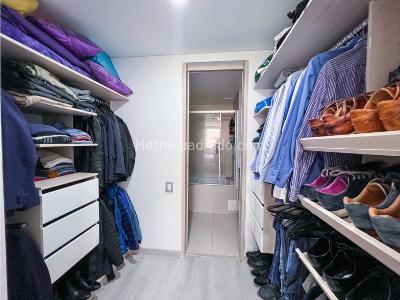 Apartamento en venta en Chapinero Alto, Bogotá · foto 10 de 18