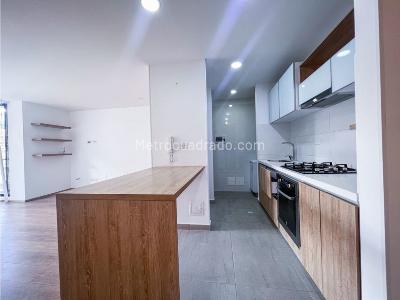 Apartamento en venta en Santa Barbara, Bogotá · foto 2 de 10