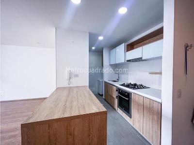 Apartamento en venta en Santa Barbara, Bogotá · foto 3 de 10