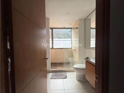 Apartamento en venta en Chapinero Alto, Bogotá · foto 8 de 18