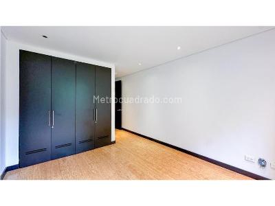 Apartamento de 3 alcobas en venta en Bella Suiza, Bogotá, 221 m² · foto 14 de 20